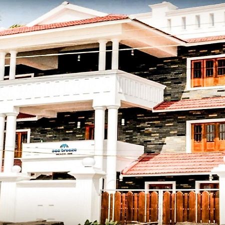 Sea Breeze Beach Inn Каннур Екстер'єр фото